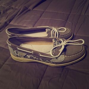 Sperry boat shoes